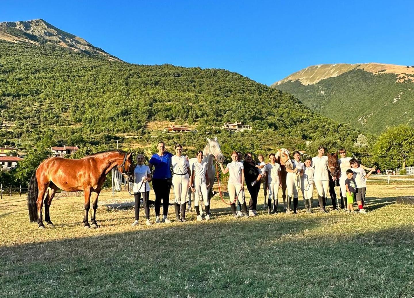 Relais Valguerriera Vendégház Apecchio Kültér fotó