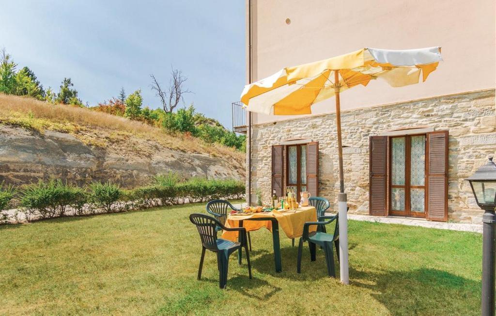 Relais Valguerriera Vendégház Apecchio Kültér fotó