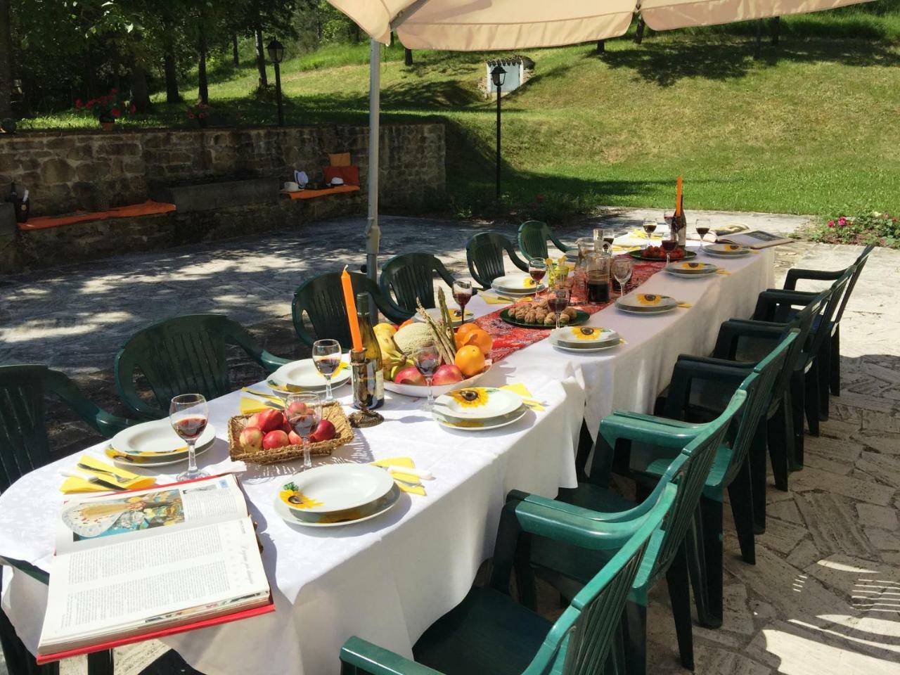 Relais Valguerriera Vendégház Apecchio Kültér fotó