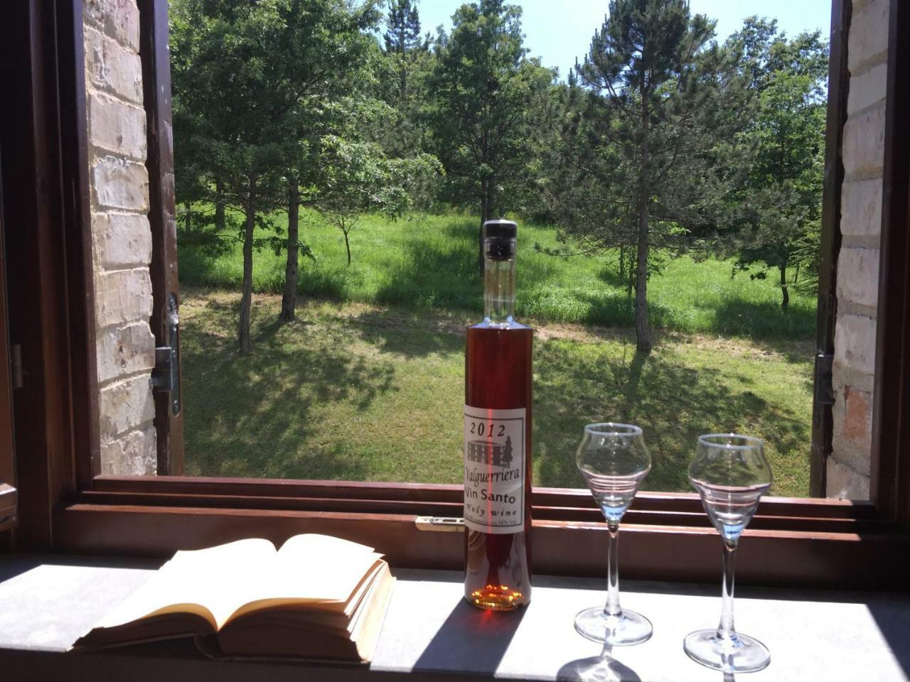 Relais Valguerriera Vendégház Apecchio Kültér fotó