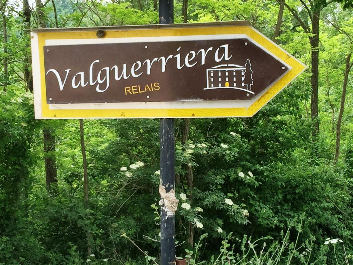 Relais Valguerriera Vendégház Apecchio Kültér fotó